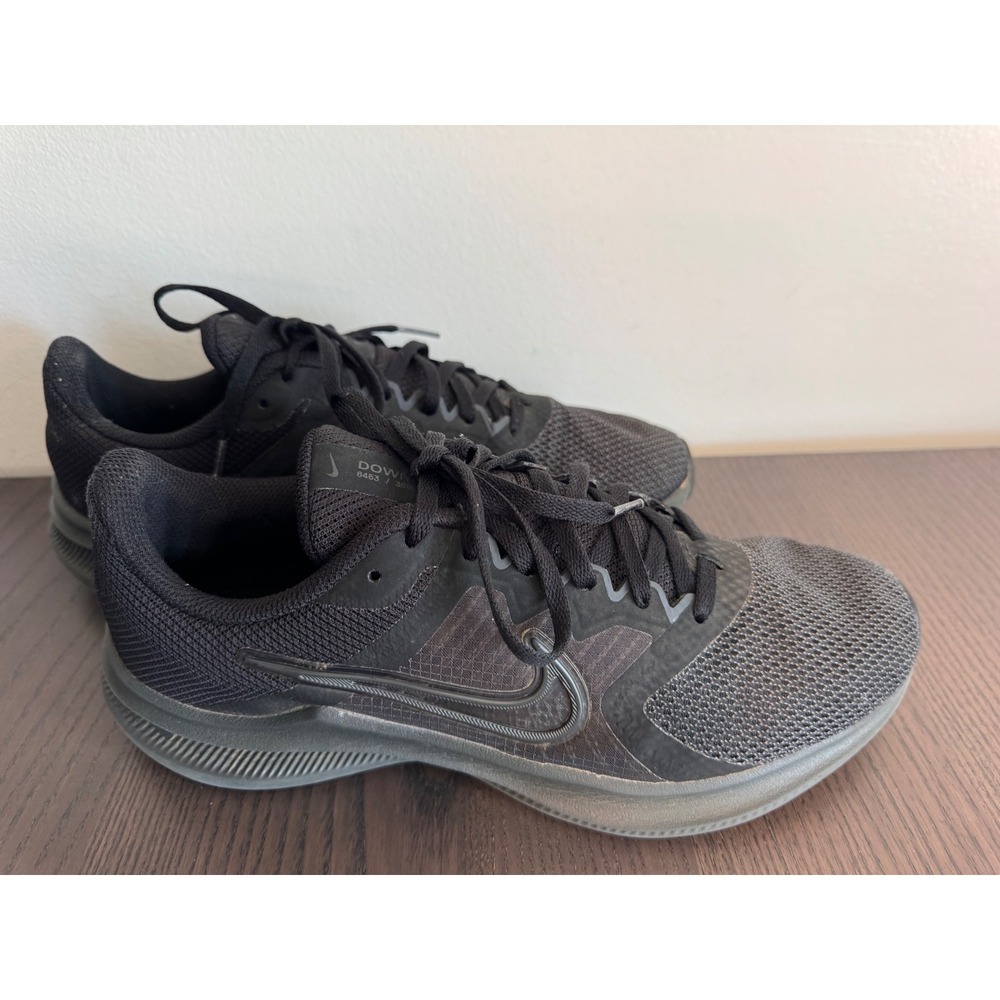 Nike Downshifter 11 Womens Size 10 Black Running Shoes sneakers Mesh Upper